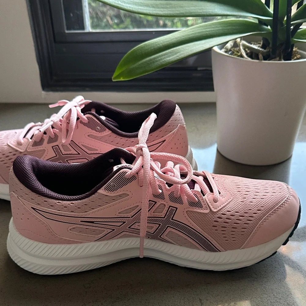 ASICS Women's Gel-Contend 8 Running Shoes in Pink and Burgundy size 8.5 😎 - Picture 8 of 16